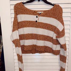 american eagle cropped cable knit striped sweater!! GREAT condition!!